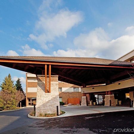 Holiday Inn Express Chicago-Downers Grove By Ihg Exteriör bild