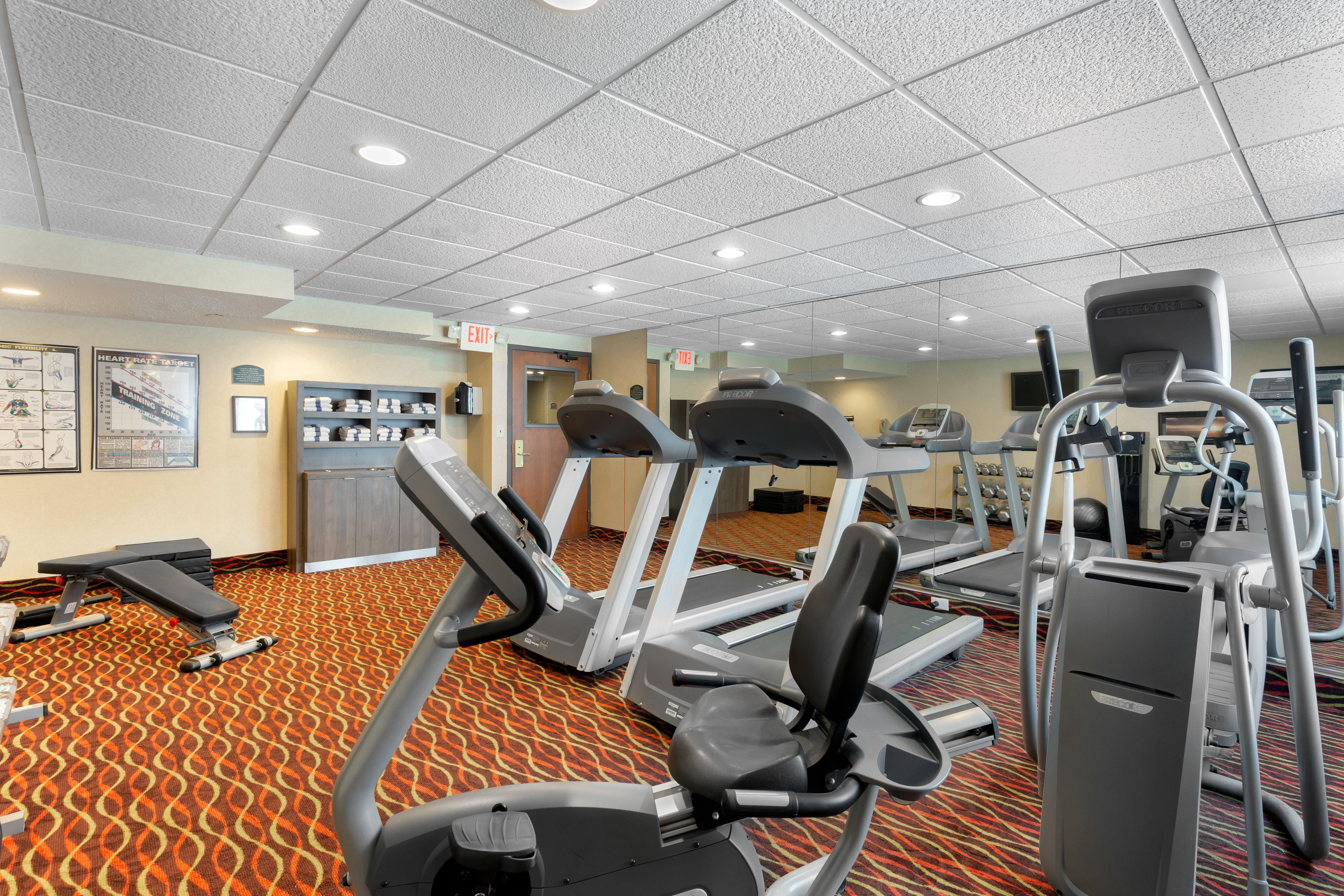 Holiday Inn Express Chicago-Downers Grove By Ihg Exteriör bild