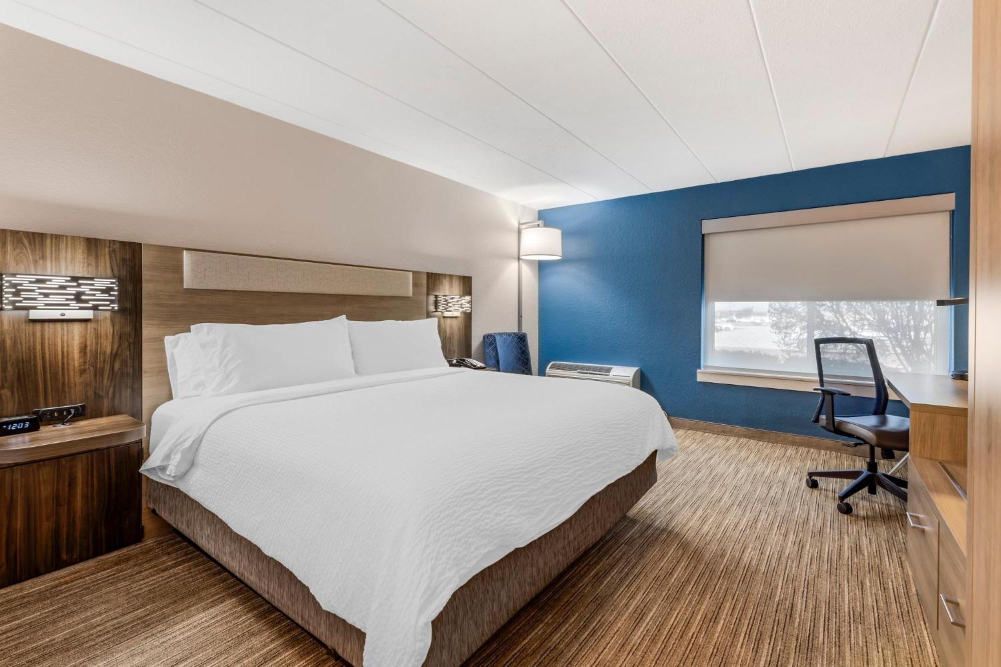 Holiday Inn Express Chicago-Downers Grove By Ihg Exteriör bild