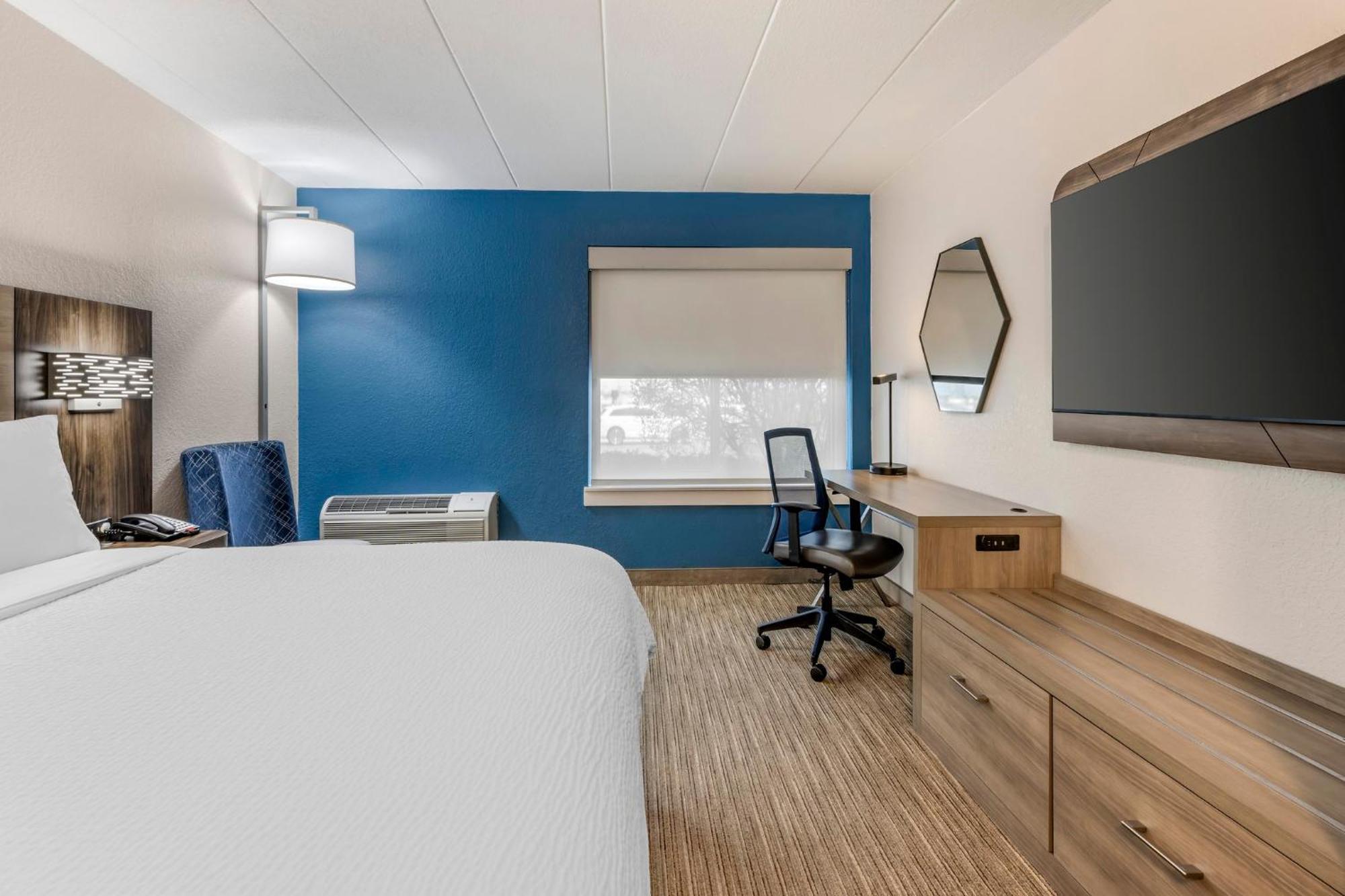Holiday Inn Express Chicago-Downers Grove By Ihg Exteriör bild